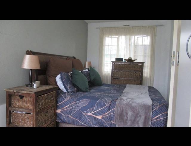 1 BEDROOM APARTMENT FOR SALE IN SHARONLEA